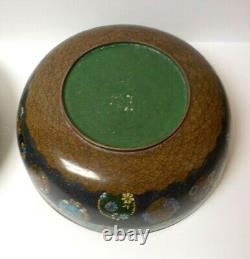 Boîte à couvercle en émail cloisonné japonais du XIXe siècle sur bronze, période Meiji