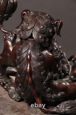 Brûleur d'encens en bronze antique japonais avec sculpture d'art de lions Shishi de l'ère Meiji du 19ème siècle
