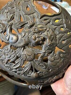 Brûleur d'encens en bronze japonais signé de l'époque Meiji