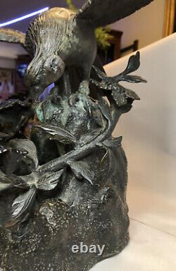 Sculpture/Statue d'Oiseau en Bronze Rarissime de l'Ère Meiji, Antiquité Japonaise