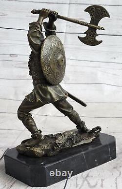 Statue d'armure de guerrier viking en bronze japonais Meiji Okimono fait main