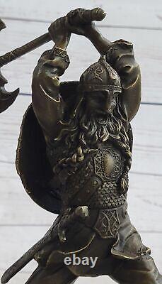 Statue d'armure de guerrier viking en bronze japonais Meiji Okimono fait main