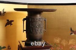 Vase Usubata Bonsai Ikebana en bronze japonais antique avec support en bois de l'époque Meiji