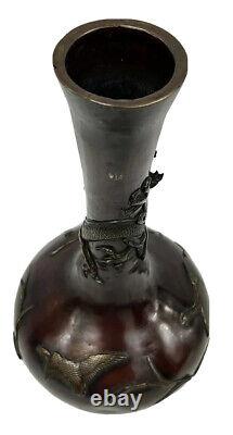 Vase de dragon en bronze japonais très grand antique du XIXe siècle avec patine Meiji