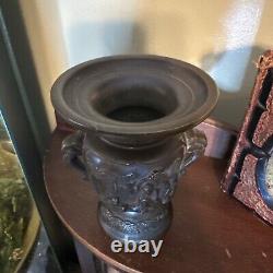 Vase en bronze antique japonais de l'époque Meiji