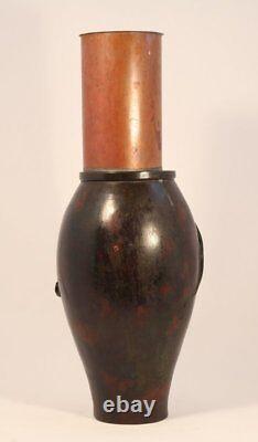 Vase en bronze laqué de la dynastie Meiji japonaise avec dragon en vente